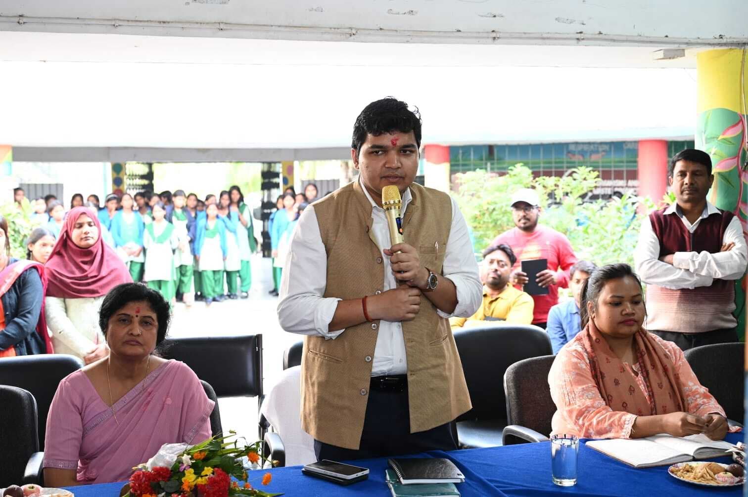 शिक्षा, स्वास्थ्य व भविष्य पर नहीं पड़ने दें नकारात्मक प्रभाव: डीसी