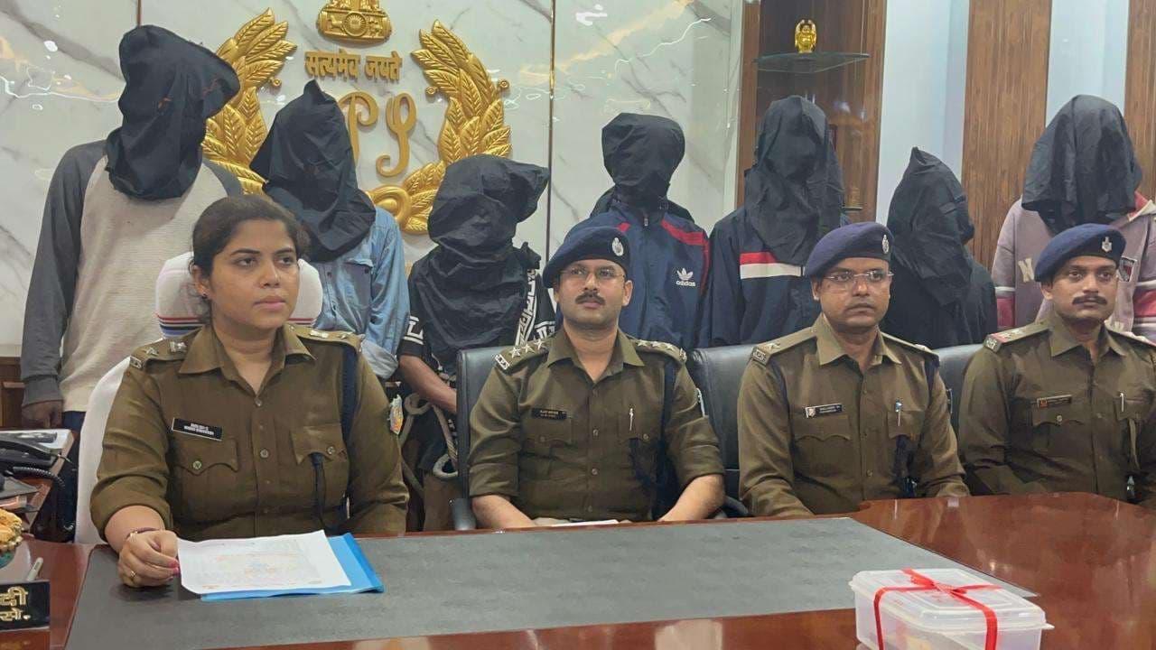 महिला से सामूहिक दुष्कर्म के सात आरोपी गिरफ्तार, तीन की तलाश