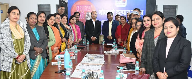 Bokaro News : साहित्यकारों के कंधे पर समाज की दिशा तय करने का दायित्व : सुधांशु