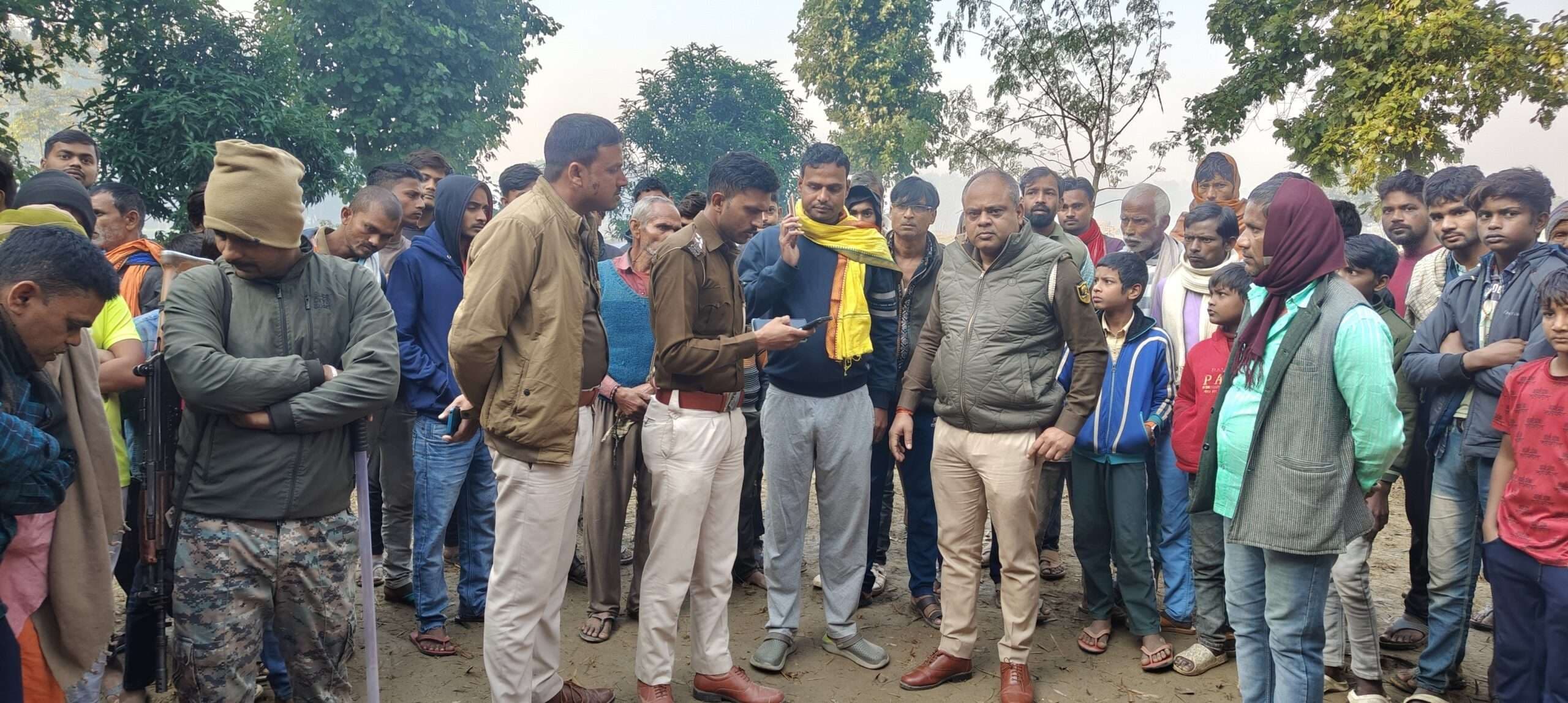 Sitamarhi : सोनबरसा में धारदार हथियार से युवक की हत्या, खून से लथपथ शव बरामद