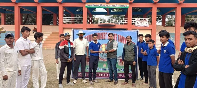 नवोदय विद्यालय ने आठ विकेट से जीता मैच