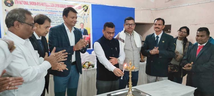 Krate championship started from saturday : दो दिवसीय ओपन कराटे चैंपियनशिप में 100 कराटेकार शामिल