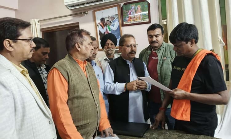Bokaro News : कचरा निस्तारण प्लांट व ट्रांसपोर्ट नगर बनाने की मांग