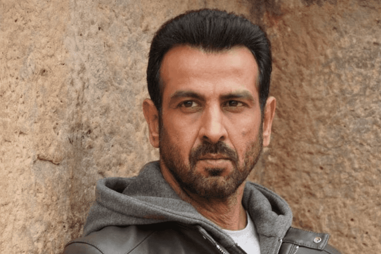 Ronit Roy: ‘प्लीज मुझे भूलना मत…’, दमदार एक्टर रोनित रॉय ने क्यों लिया इतना बड़ा फैसला?
