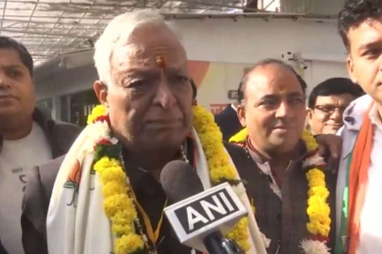 MCD By-poll Result : बीजेपी या आप, एमसीडी उपचुनाव में किसने मारी बाजी, जानें यहां