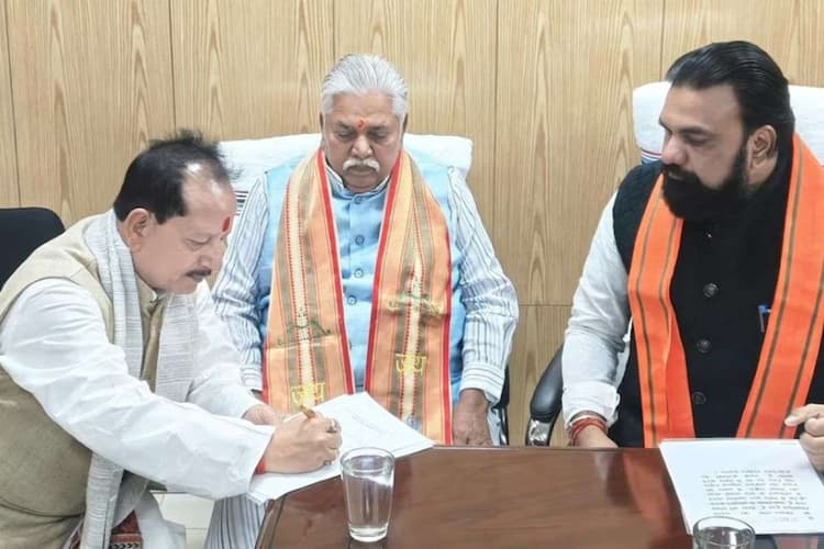 बिहार सरकार में भाजपा की बढ़ी हिस्सेदारी, गृह मंत्री के बाद अब स्पीकर की कुर्सी पर जमाया कब्जा!