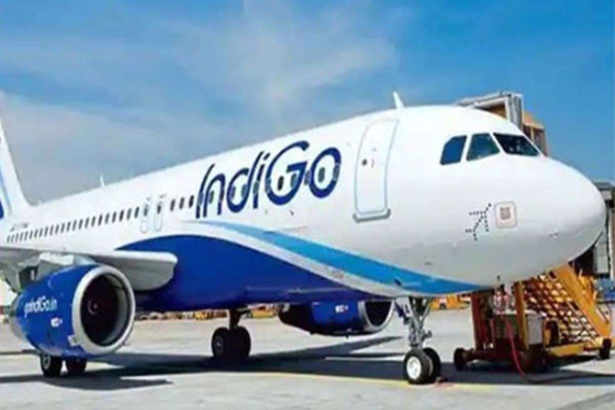 Bomb Threat In Flight: कुवैत-हैदराबाद इंडिगो फ्लाइट में बम की धमकी, मुंबई में हुई सुरक्षित लैंडिंग