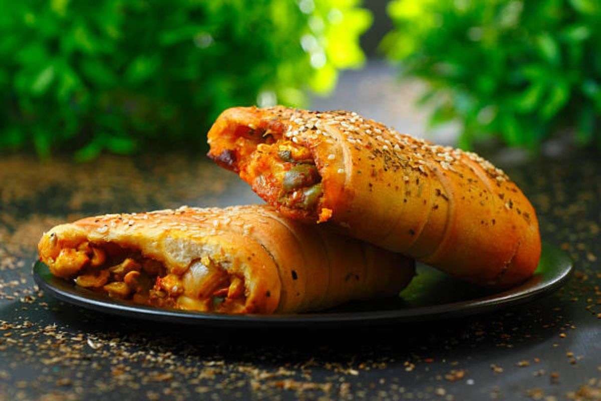 Sandwich Paratha Recipe: рд╕реБрдкрд░рд╣рд┐рдЯ рд╕реИрдВрдбрд╡рд┐рдЪ рдкрд░рд╛рдард╛ рдЦрд╛рдХрд░ рдмрдЪреНрдЪреЗ рднреА рдХрд╣реЗрдВрдЧреЗ рдереИрдВрдХ рдпреВ, рдмреНрд░реЗрдХрдлрд╛рд╕реНрдЯ рдХреЗ рд▓рд┐рдП рдиреЛрдЯ рдХрд░реЗрдВ рд░реЗрд╕рд┐рдкреА