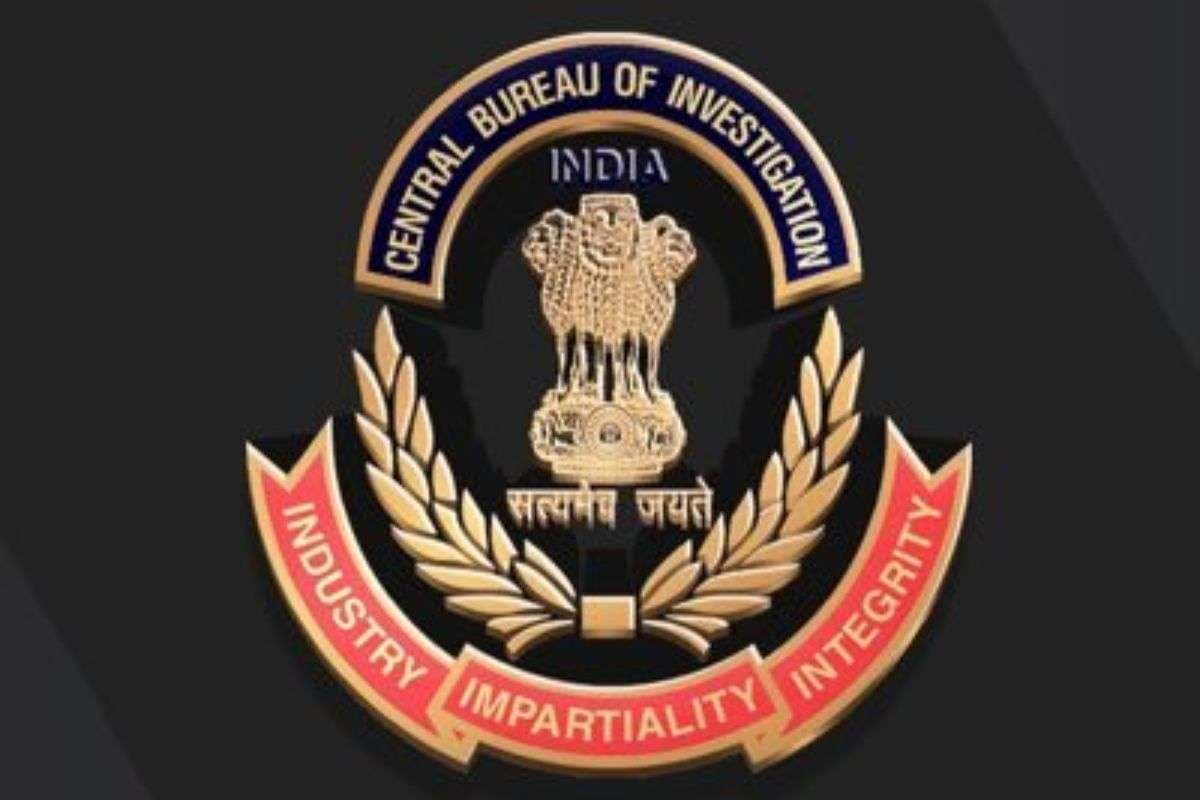 सीबीआई का ‘ऑपरेशन चक्र-V’: 21000 सिम कार्ड वाली ‘फिशिंग फैक्ट्री’ का पर्दाफाश, 3 गिरफ्तार