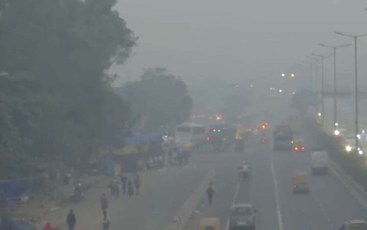 दिल्ली-एनसीआर में प्रदूषण का कहर, AQI छठे दिन भी खतरनाक स्तर पर