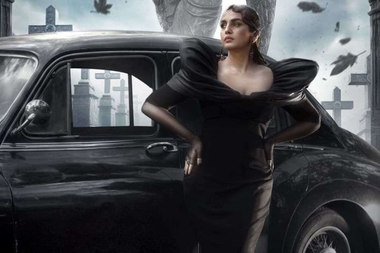 Toxic Movie: कब्रिस्तान के सन्नाटे में खतरनाक अंदाज में दिखी हुमा कुरैशी, 'एलिजाबेथ' के किरदार ने इंटरनेट पर मचाई सनसनी