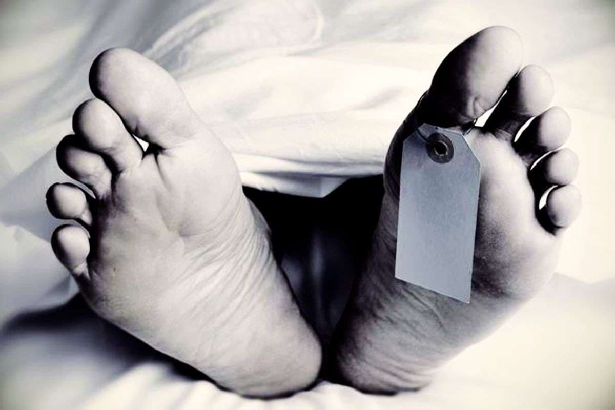 Panihati News: Bodies of two sisters recovered from flat Panihati News: Bodies of two sisters recovered from flat