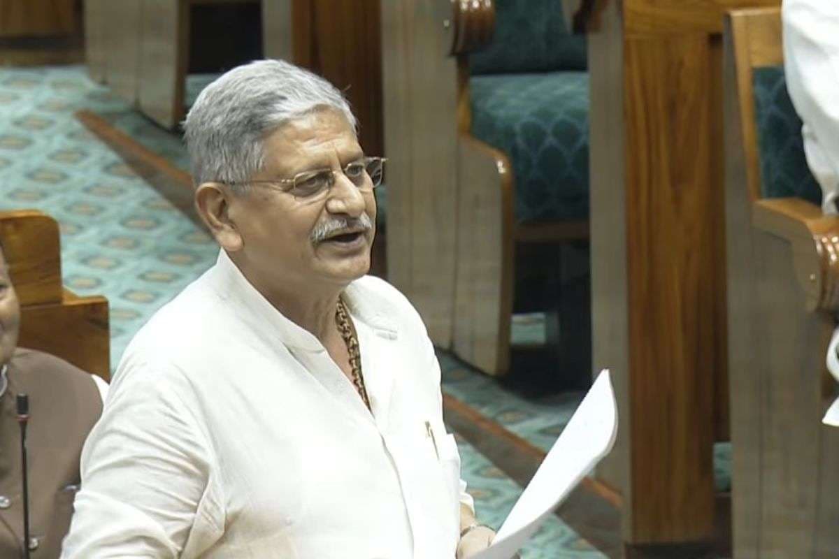 UPA सत्ता में रही तो EVM ठीक, हम आए तो हैक, BJP को संसद में मिला JDU का साथ