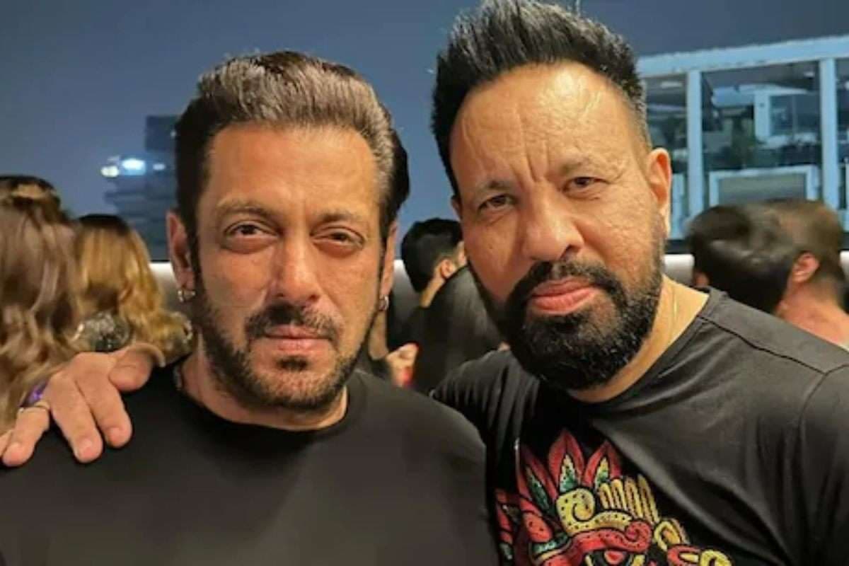 Bollywood Superstar Salman Khan and his bodyguard Shera Bonding Bollywood Superstar Salman Khan and his bodyguard Shera Bonding