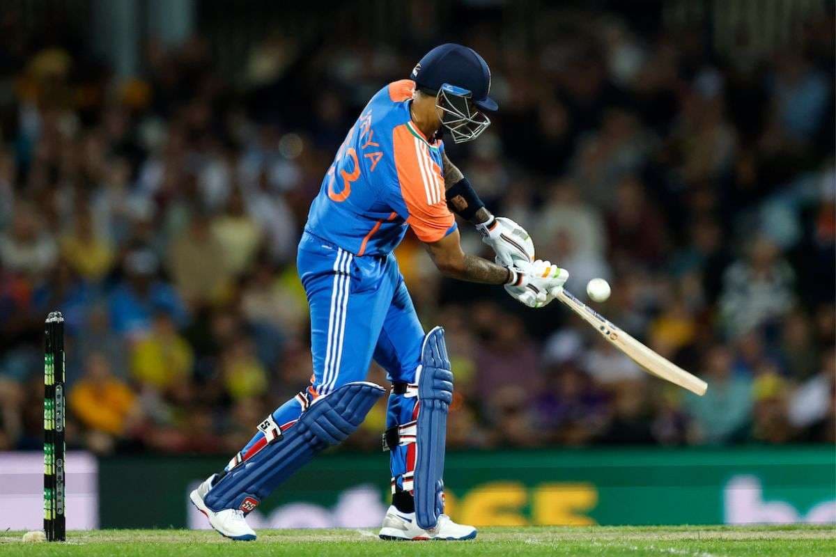 Suryakumar Yadav मुंबई की ओर से विजय हजारे ट्रॉफी के दो मैच खेलेंगे. Suryakumar Yadav मुंबई की ओर से विजय हजारे ट्रॉफी के दो मैच खेलेंगे.