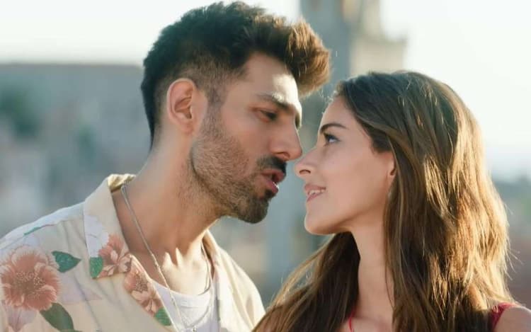 Tu Meri Main Tera Main Tera Tu Meri Box Office Records: पहले दिन हिट या फुस्स हुई कार्तिक की फिल्म? ओपनिंग डे पर इन 29 फिल्मों के तोड़े रिकॉर्ड