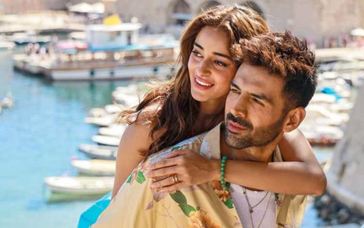 Tu Meri Main Tera Main Tera Tu Meri Collection Day 2: कार्तिक आर्यन की फिल्म पास या फेल? दूसरे दिन की कमाई ने उड़ाए होश