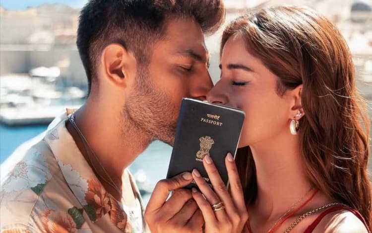 Tu Meri Main Tera Main Tera Tu Meri Collection: ‘धुरंधर’ के तूफान में बह गई 'तू मेरी मैं तेरा मैं तेरा तू मेरी'? तीसरे दिन का कलेक्शन चौंकाने वाला