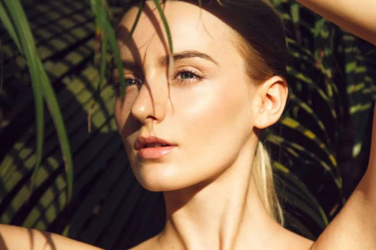 Winter Skin Care Tips: इन विंटर केयर टिप्स से दूर होगी त्वचा की परेशानी, चेहरे पर आएगी चमक