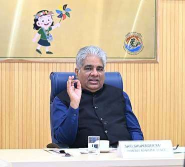 Pollution: दिल्ली-एनसीआर में प्रदूषण से निपटने के लिए केंद्र ने उच्च-स्तरीय बैठक का किया आयोजन