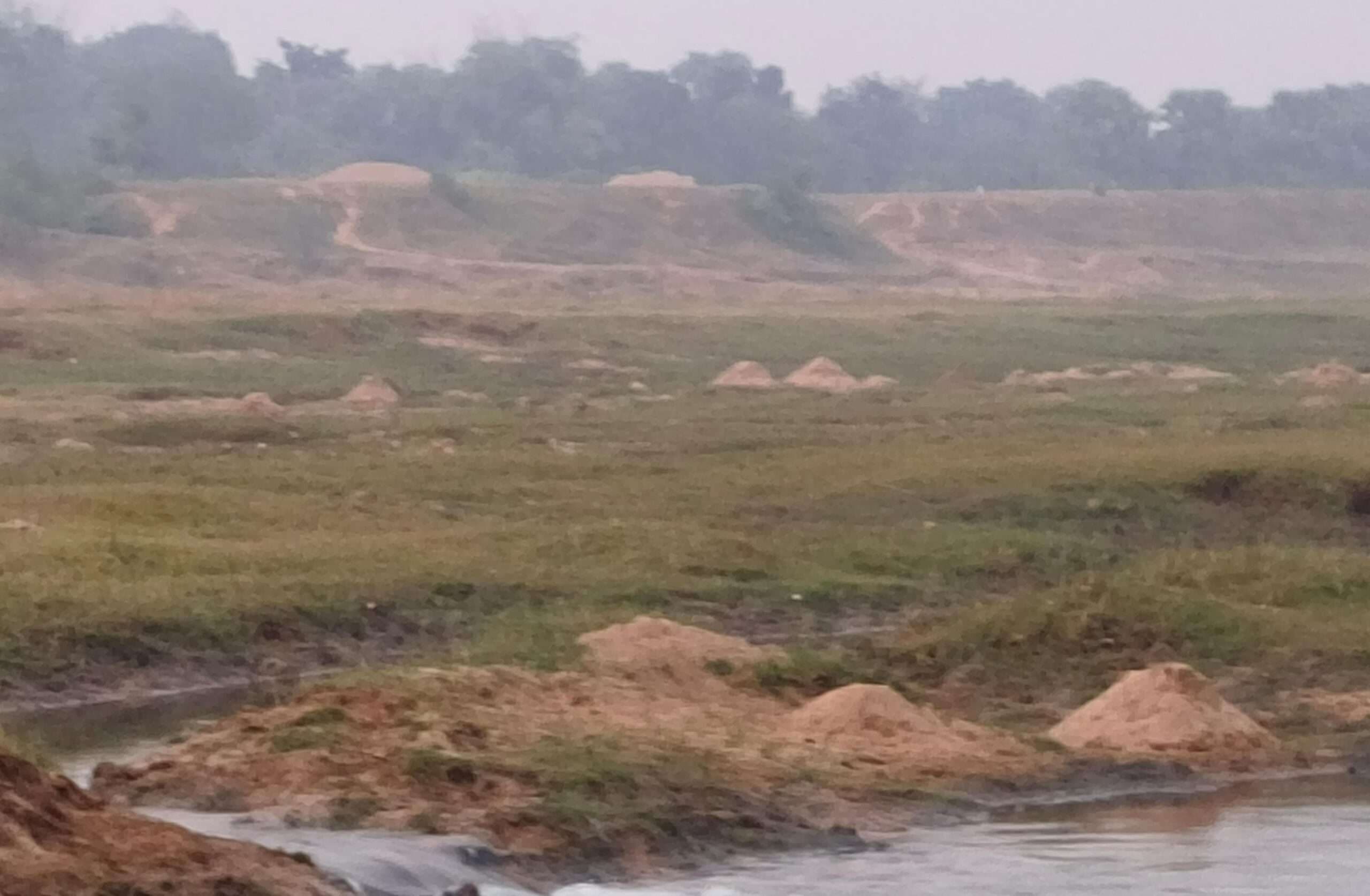 बालू उठाव बंद होने से विकास योजनाएं प्रभावित