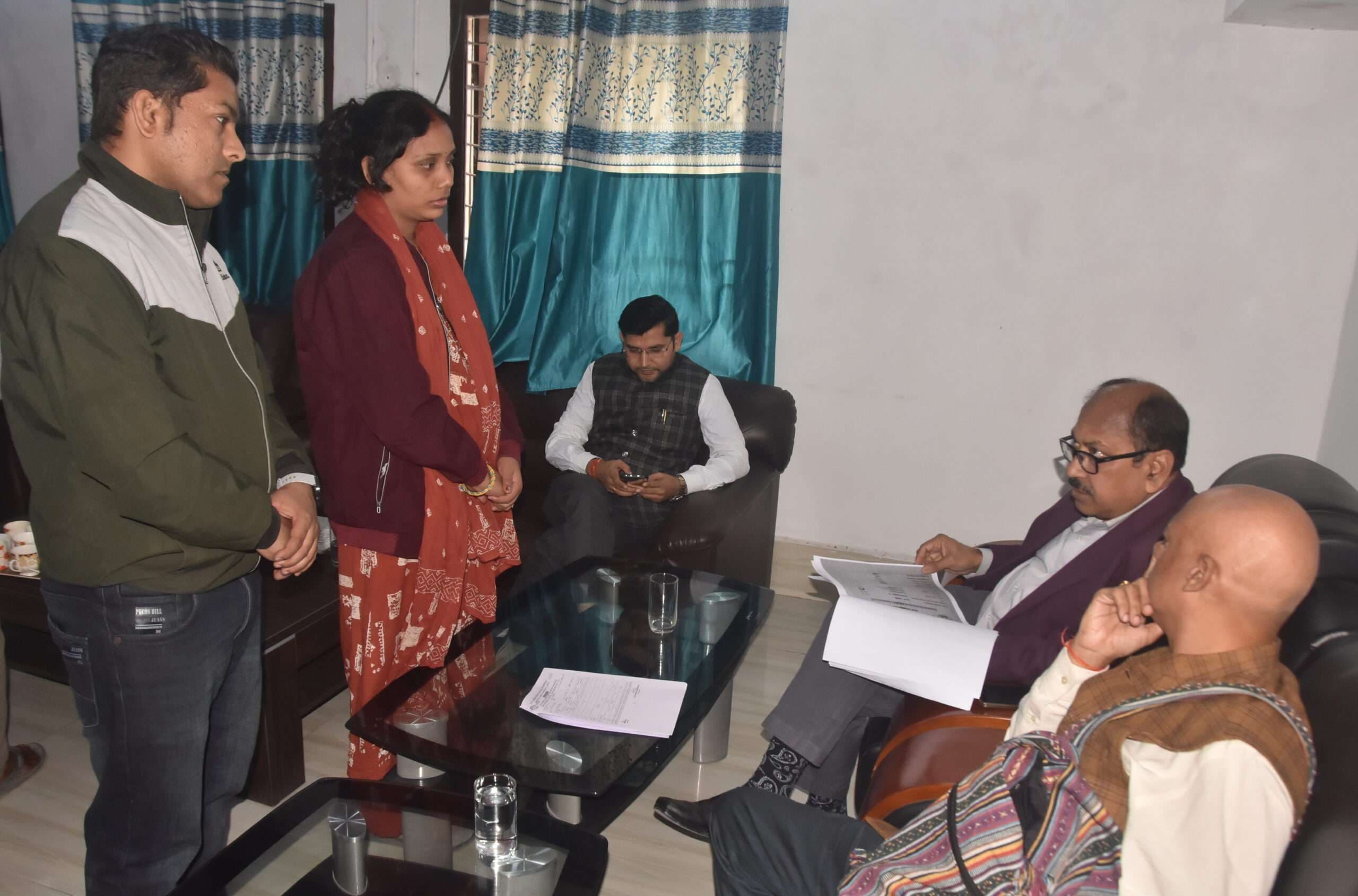 पांच वर्ष में नहीं हुआ समाधान तो छात्र संवाद में की शिकायत