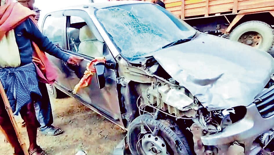पुरुलिया में मारुति कार के धक्के से बाइकर की मौत