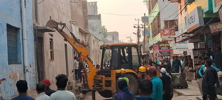 अतिक्रमण व जाम के खिलाफ प्रशासन की कार्रवाई तेज, चौड़ी दिखने लगी शहर की सड़कें