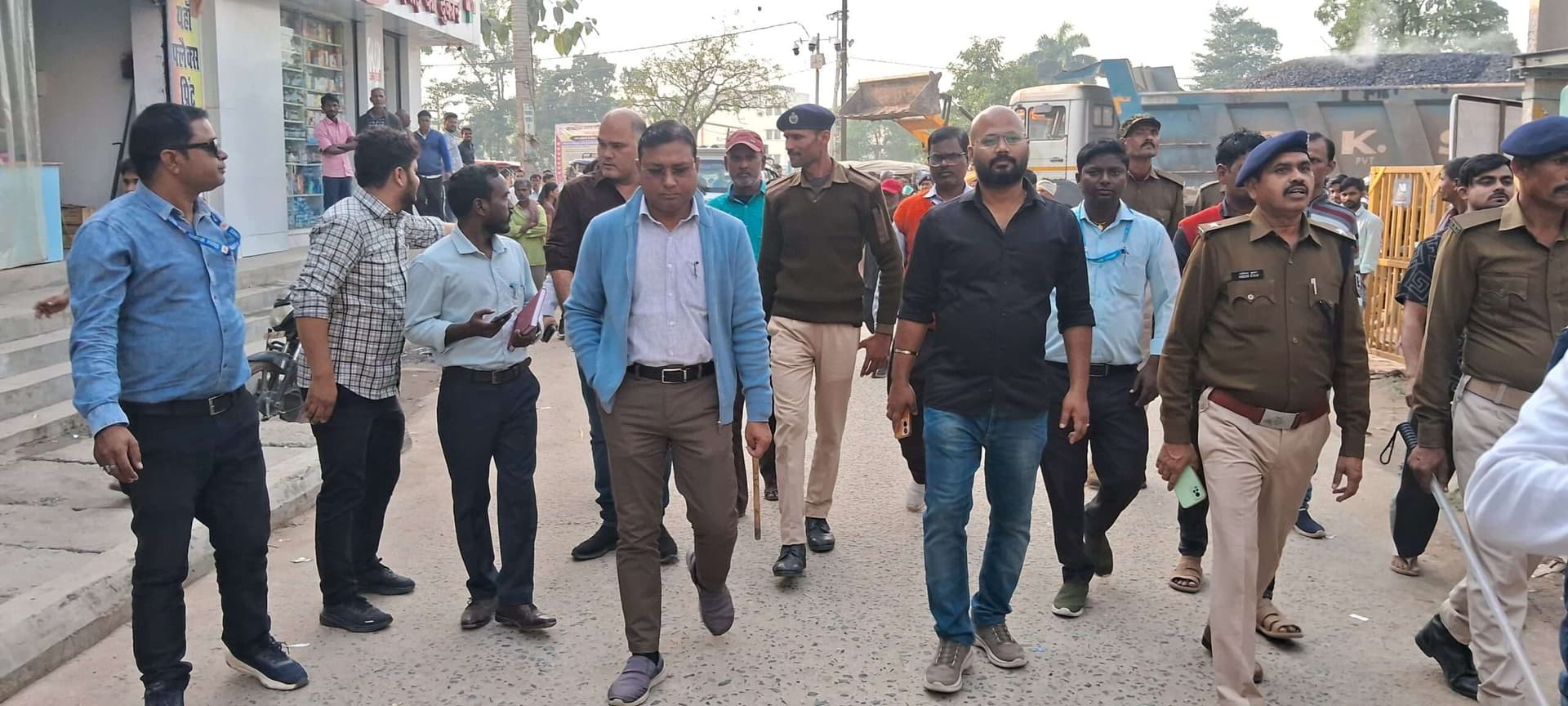 नप व यातायात पुलिस की कार्रवाई से स्वच्छ व सुंदर सुपौल की परिकल्पना होने लगा साकार