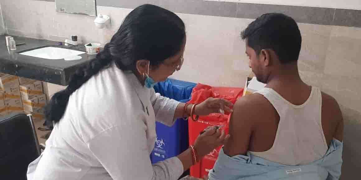 हर माह डेढ़ हजार से ज्यादा लोगों को कुत्ते बना रहे अपना निशाना