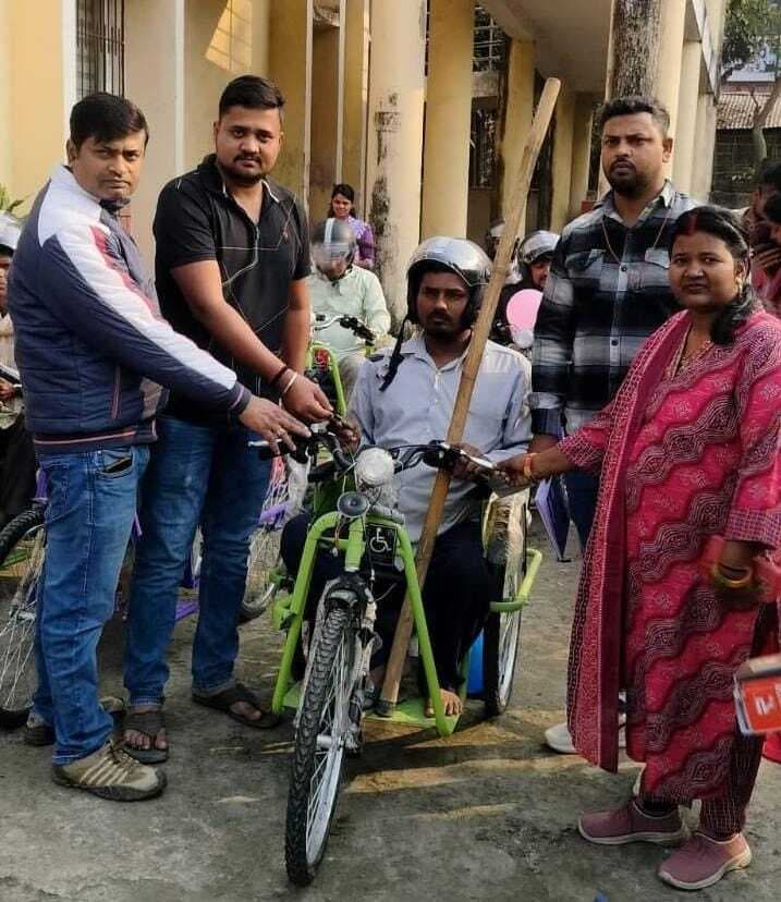 मनिहारी में अंतरराष्ट्रीय दिव्यांगजन दिवस का आयोजन