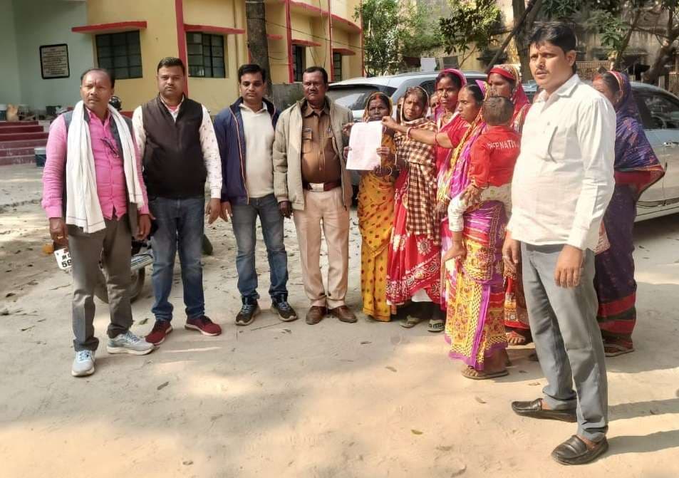 Bokaro News : पिंड्राजोरा पंचायत की महिलाओं ने चलाया नशा मुक्ति अभियान