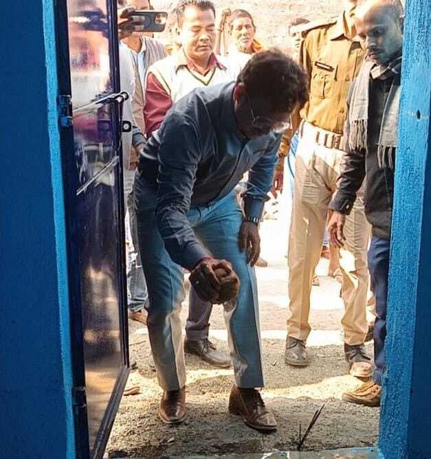 जल की नियमित जांच और सबको उपलब्धता करें सुनिश्चित: डीसी