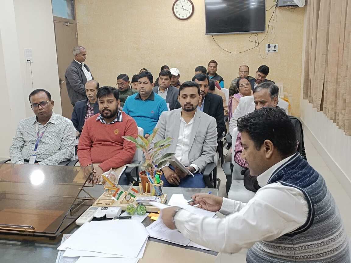 आवेदन निष्पादन कार्य में तेजी लाने का दिया निर्देश