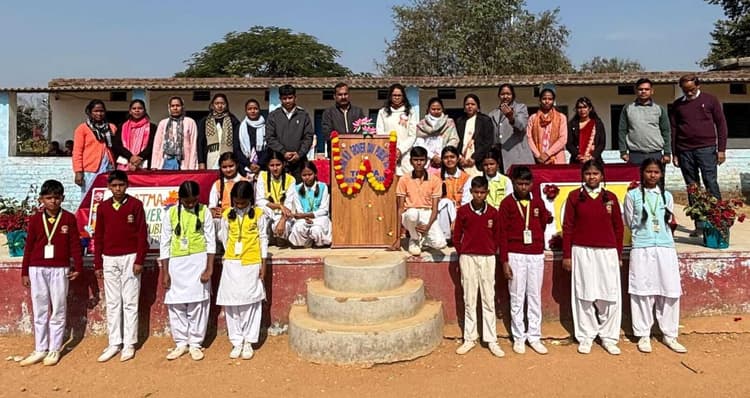 विजेता प्रतिभागियों को मिला सम्मान