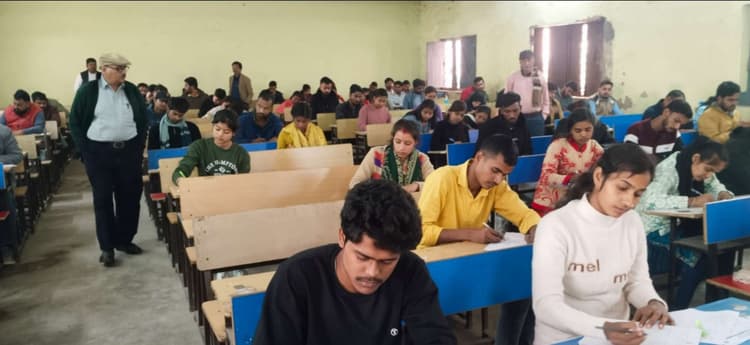 इग्नू की परीक्षा कदाचारमुक्त माहौल में जारी