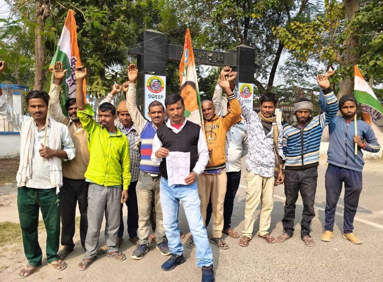 भूमिहीन परिवारों को जमीन उपलब्ध कराए सरकार : युवा कांग्रेस