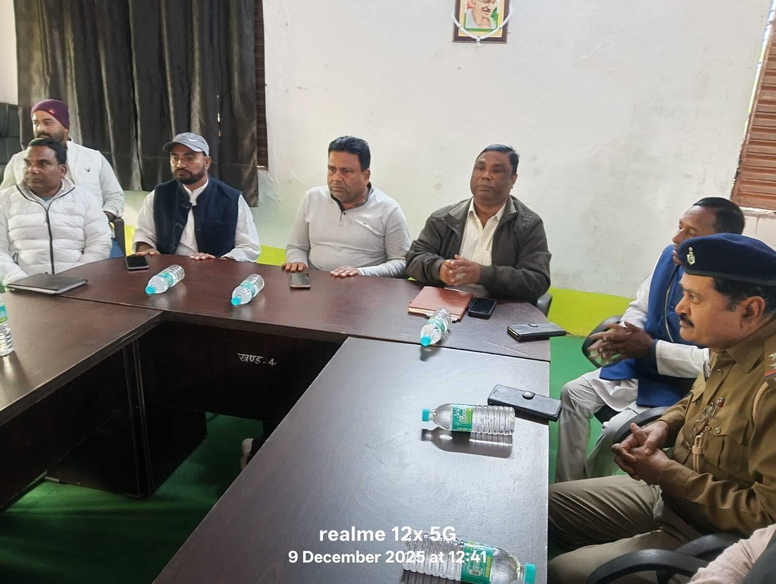 Deoghar news : कमलकरडीह में बनेगा नये थाना का भवन, ग्राम सभा में सीओ की उपस्थिति में लोगों ने दी सहमति