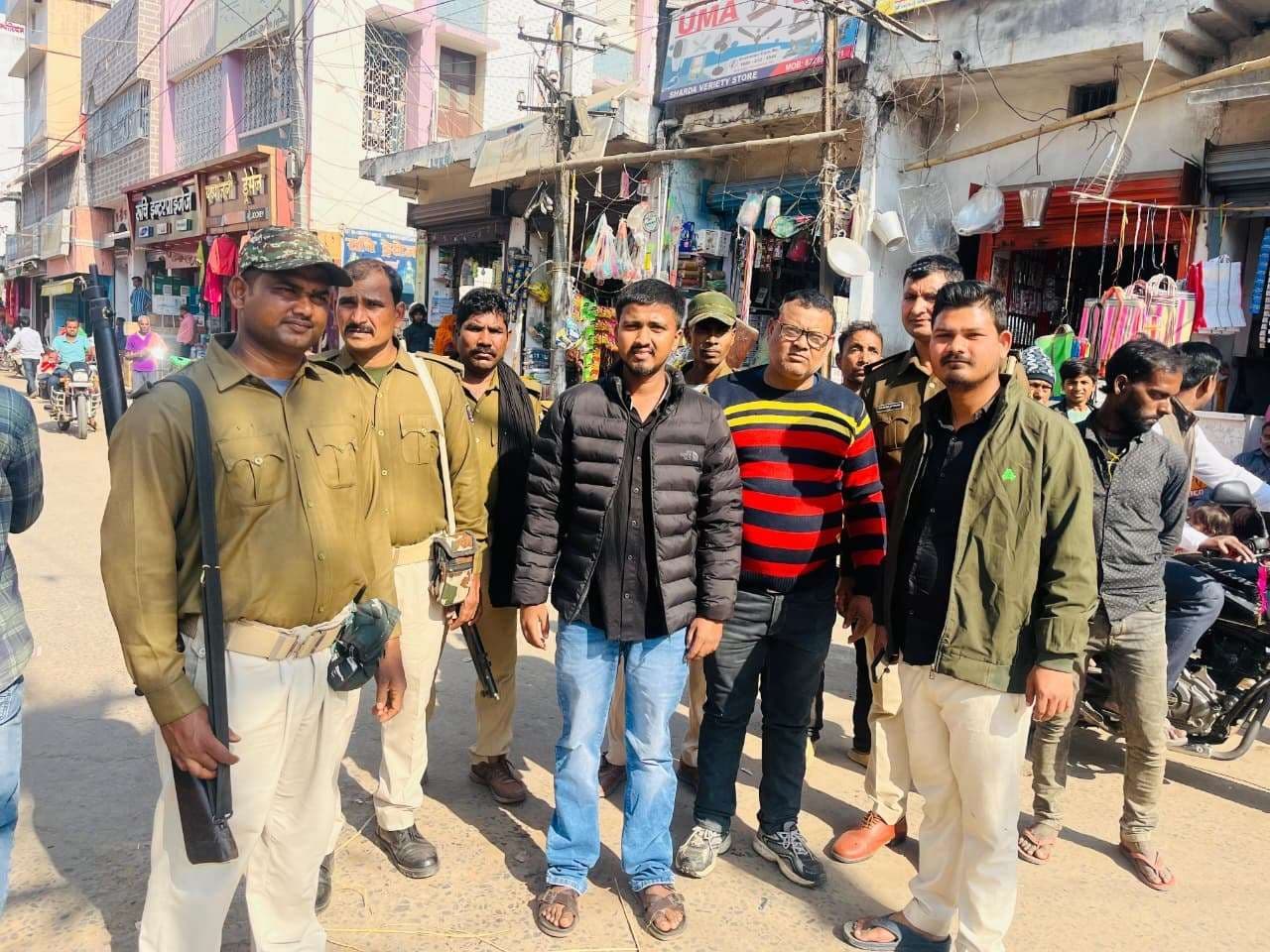 अतिक्रमण हटाओ अभियान के तहत ऑन द स्पॉट काटा गया चालान