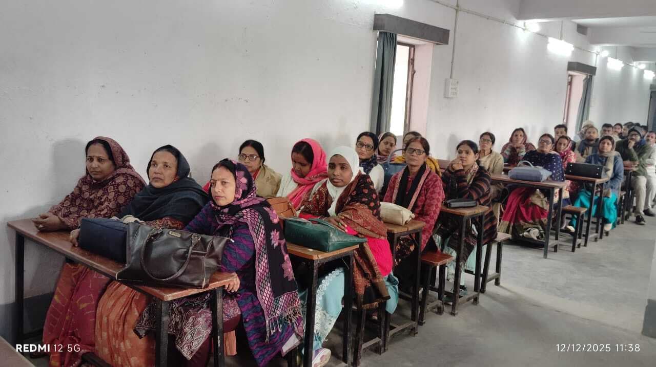 Samastipur : विद्यालय से बाहर बच्चों की पहचान को लेकर एचएम को मिला प्रशिक्षण