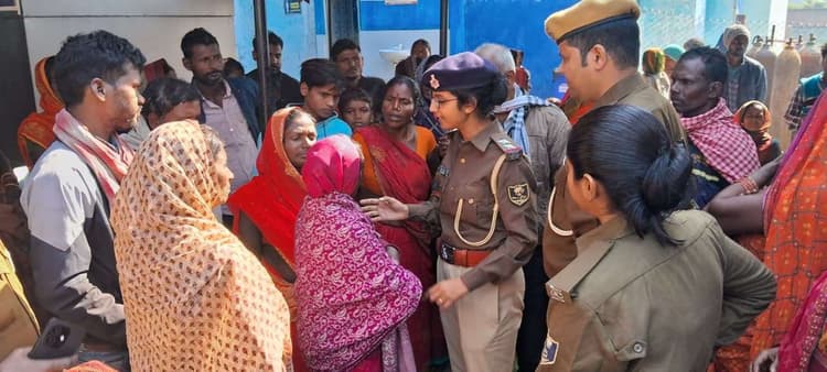 50 घंटे बीत जाने के बाद भी एसएनसीयू से गायब नवजात शिशु का नहीं चला पता, परिजनों में आक्रोश