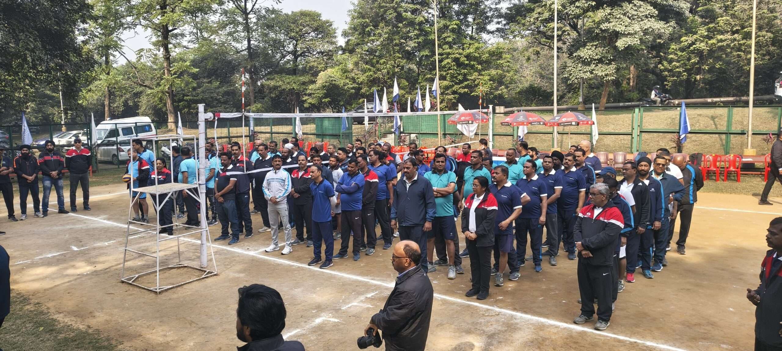 Jamshedpur News : टाटा मोटर्स यूनियन वॉलीबॉल टूर्नामेंट शुरू, पहले दिन हैरियर और टियागो का दबदबा