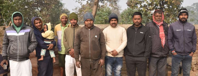 Bokaro News : मंत्री योगेंद्र प्रसाद ने जनता दरबार लगा कर सुनी समस्याएं