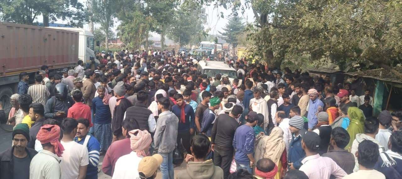 स्कॉर्पियो ने महिला और साइकिल सवार को रौंदा, दोनों की मौत, पांच घंटे तक जाम की सड़क