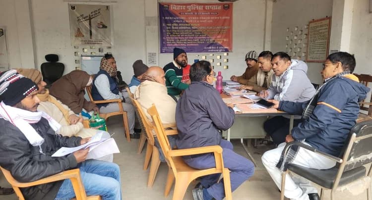 जनता दरबार में तीन मामलों की हुई सुनवाई, निष्पादन एक भी नहीं