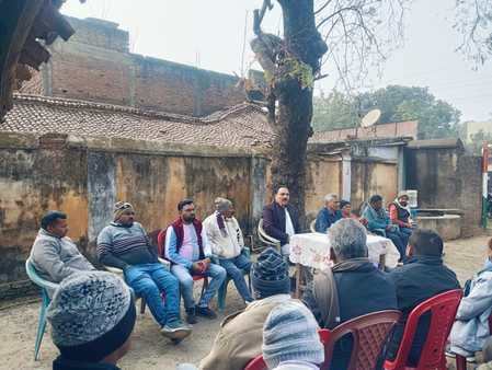 कांग्रेस कार्यकर्ताओं की बैठक में 140वें स्थापना दिवस की तैयारियों पर चर्चा