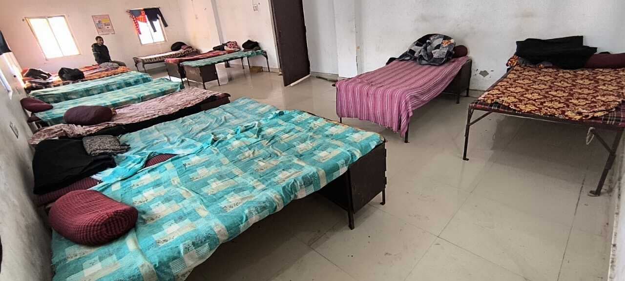 ठंड से बचाव के लिए आश्रय गृह का लाभ लें गृह विहीन : सुरेंद्र किस्कू