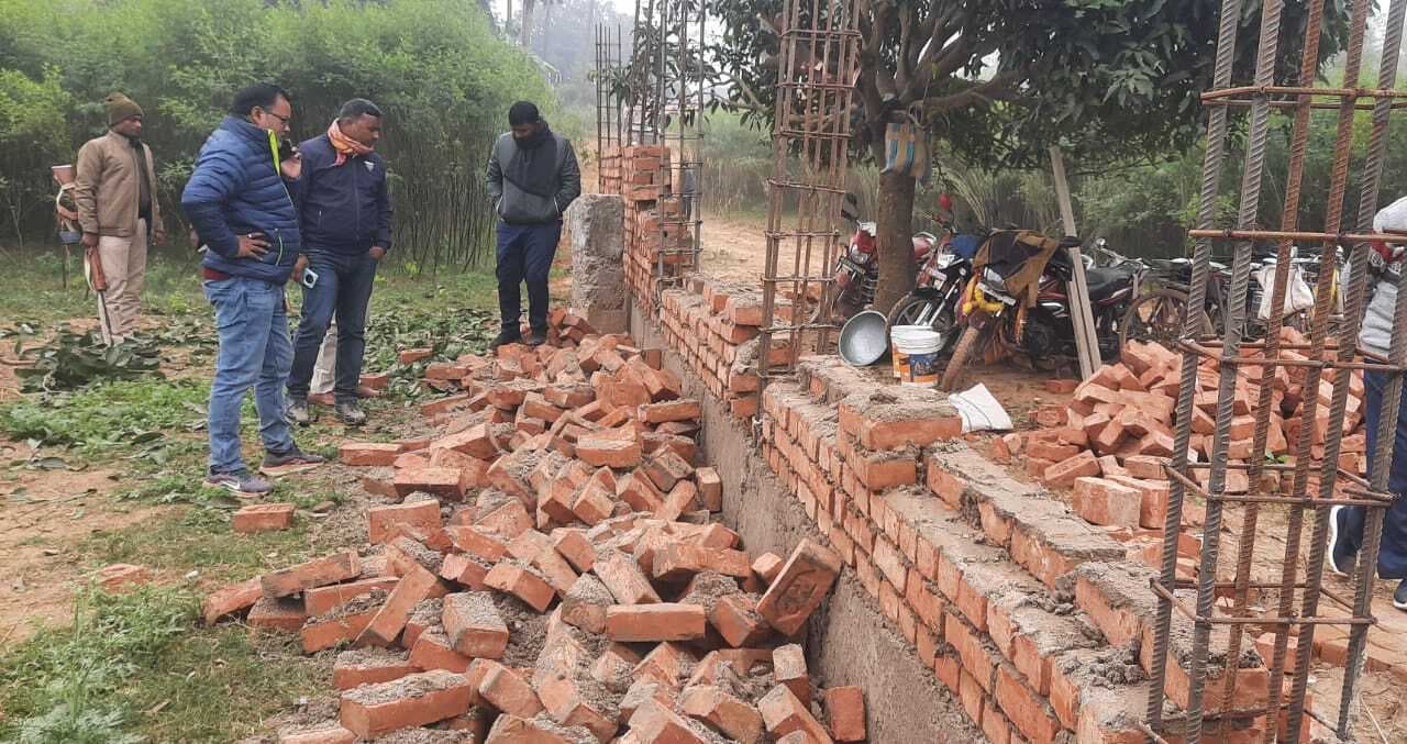 Bhagalpur news विधायक ने गोदाम और जीविका कार्यालय का किया निरीक्षण