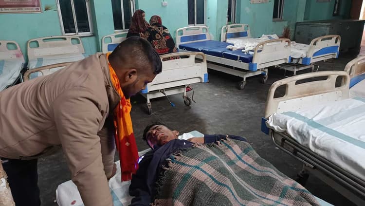 स्कॉर्पियो की ठोकर से बाइक सवार जख्मी