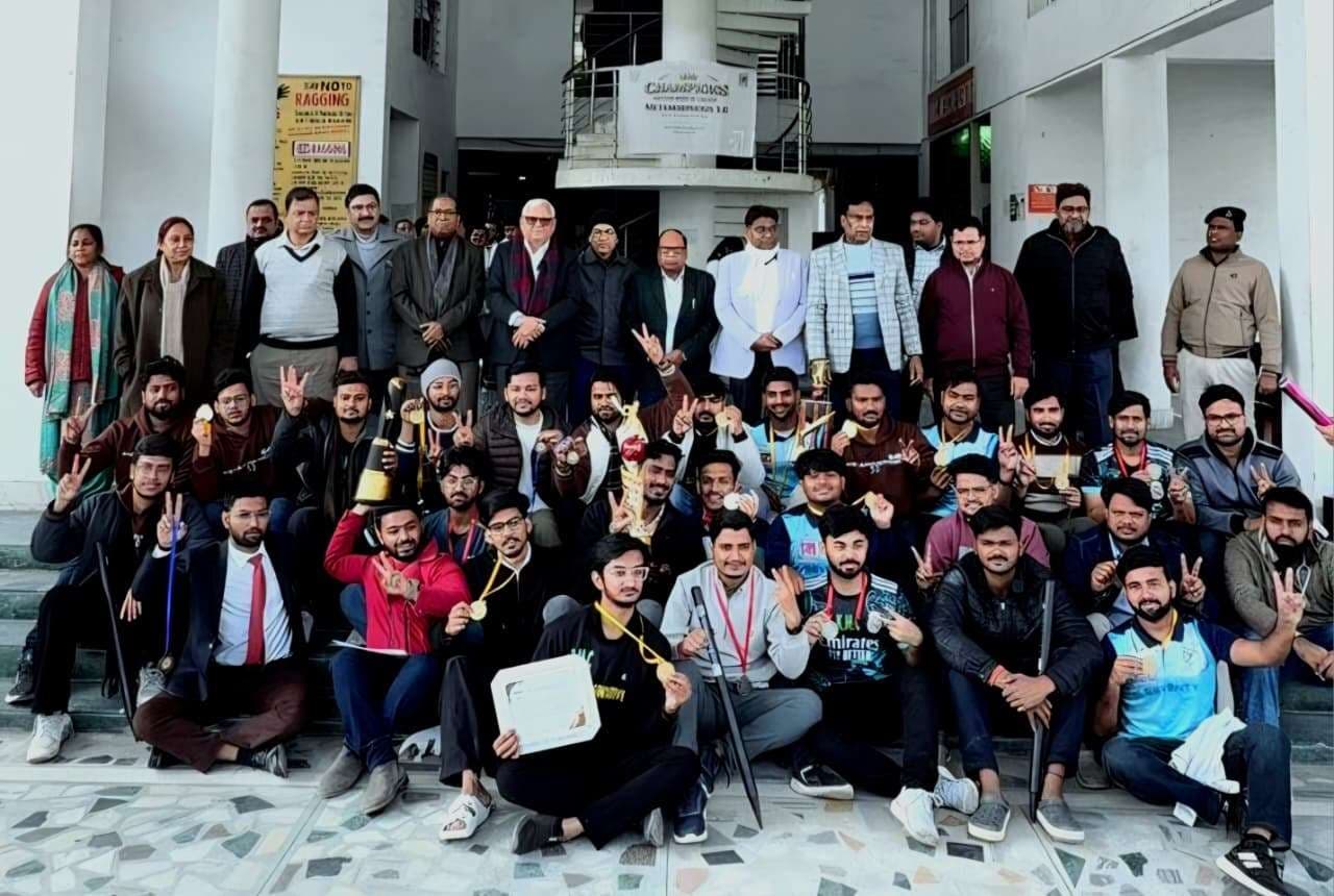 क्रिकेट, सोलो सिंगिंग व ई-स्पोर्ट्स में मेडिकल कॉलेज को मिला गोल्ड